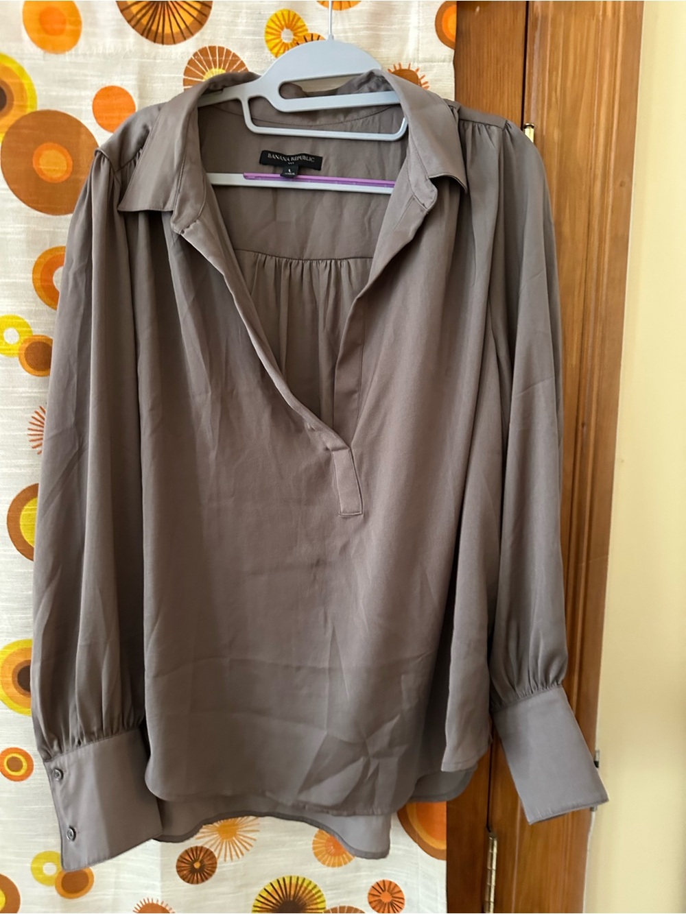 Banana Republic Taupe Button-Cuff V-Neck Blouse